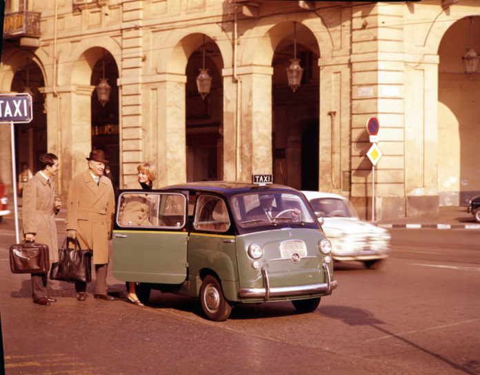 Fiat-600-Multipla