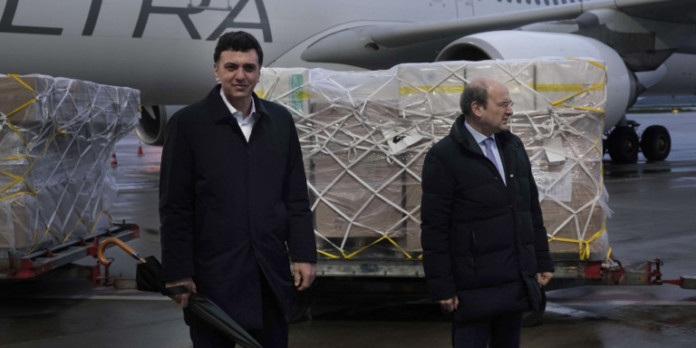 koronoios-kikilias-xatzidakis-dorea-maskes-dei