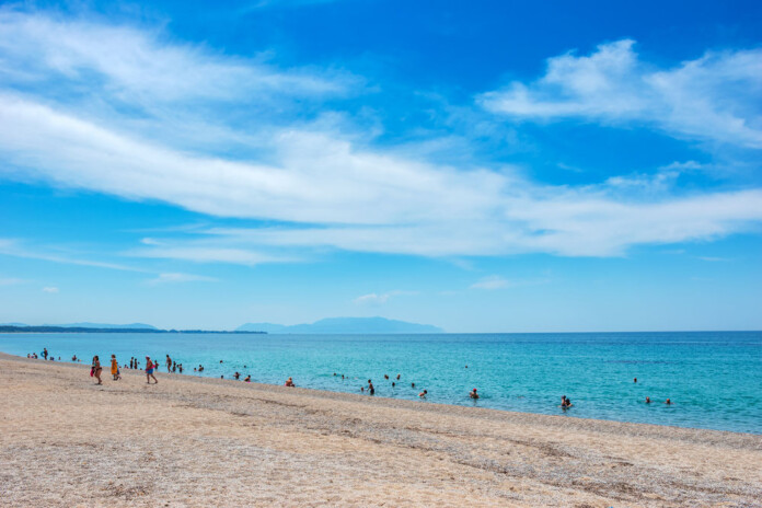 paralia-halikounas-kerkira-ellada