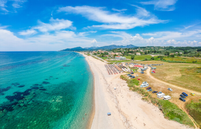 preveza-paralia-monolithi