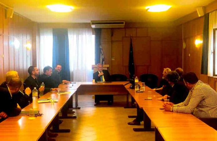 diepagelmatiki-ptinotrofias