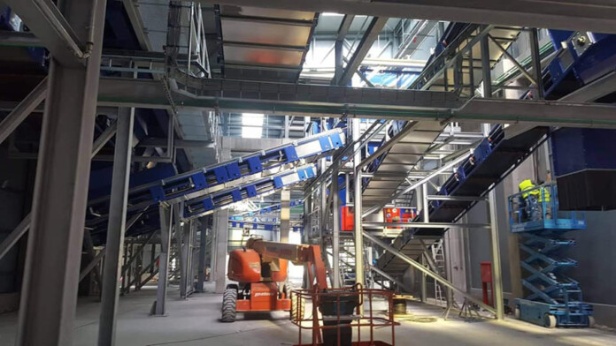 monada-asa_eksoteriko