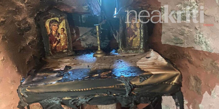 eikones-Panagias-Agia-Trapeza