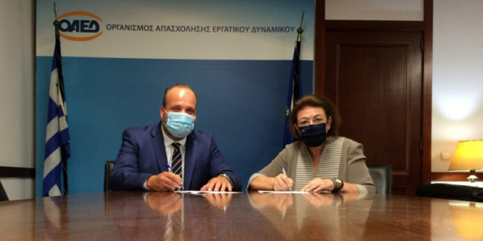 mendoni-protopsaltis-maskes-ypografi