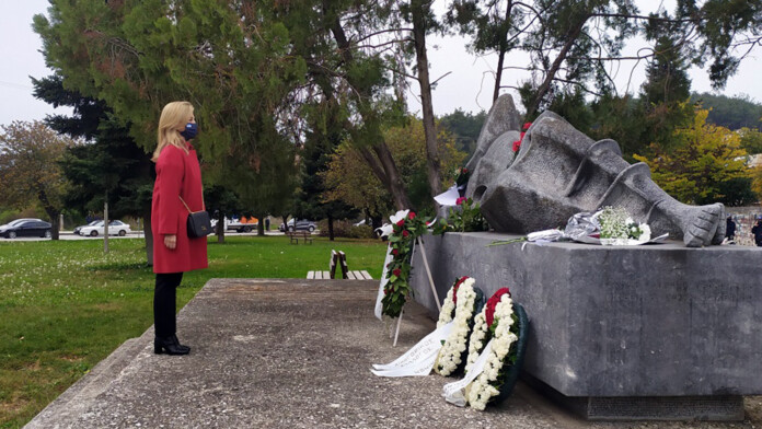 Τζούφη-Πολυτεχνείο