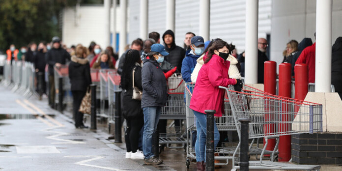 bretania-oures-supermarket