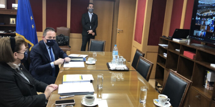 mendoni-petsas-tilediaskepsi