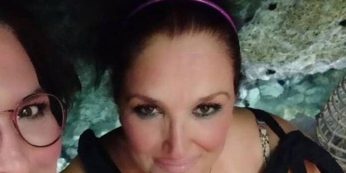 paraskeyoydi-nosileytria-larisa-aderfi-thekla