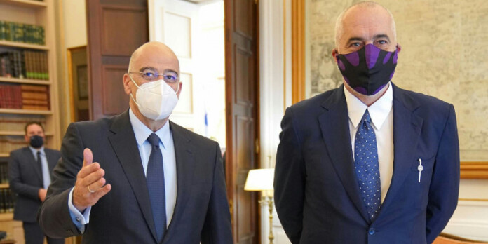 dendias-rama-maskes