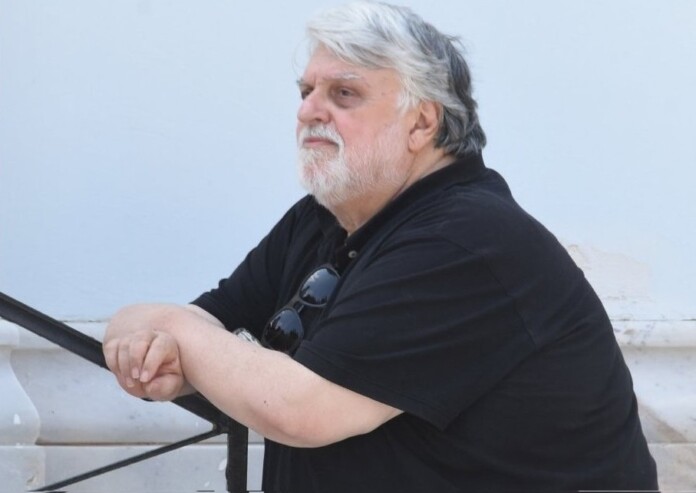 Β. ΝΙΚΟΛΑΪΔΗΣ