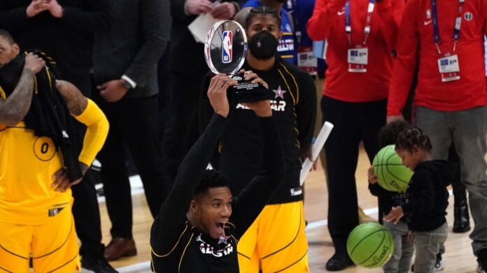 ΑΝΤΕΤΟΚΟΥΝΜΠΟ