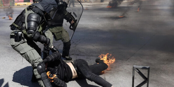 ΔΙΑΔΗΛΩΤΗΣ ΜΟΛΟΤΟΦ