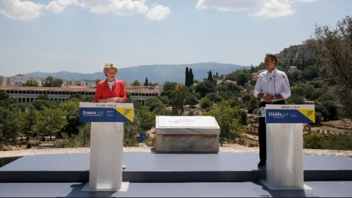 ΜΗΤΣΟΤΑΚΗΣ ΦΟΝ ΝΤΕΡ ΛΑΪΕΝ