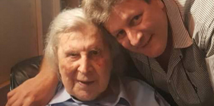 ΜΙΚΗΣ ΘΕΟΔΩΡΑΚΗΣ ΝΙΚΟΣ ΚΟΥΡΗΣ