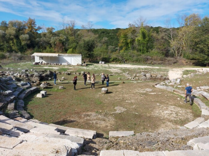 ΘΕΑΤΡΟ ΓΙΤΑΝΩΝ