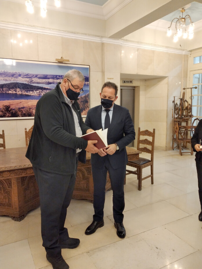 ΠΕΤΣΑΣ ΚΑΧΡΙΜΑΝΗΣ 1