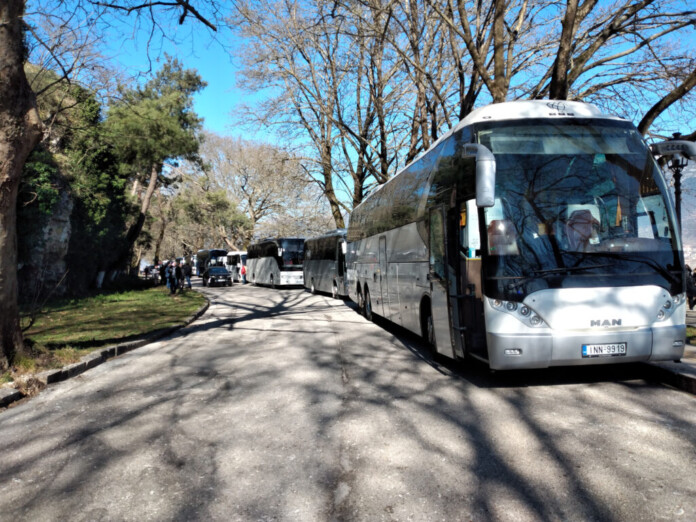 ΤΟΥΡΙΣΤΙΚΑ ΛΕΩΦΟΡΕΙΑ