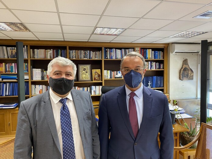 ΓΕΩΡΓΑΚΟΣ ΣΤΑΪΚΟΥΡΑΣ
