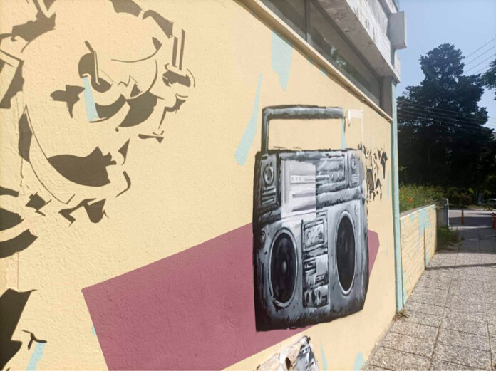 ΓΚΡΑΦΙΤΙ (1)