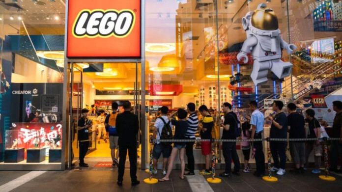 LEGO