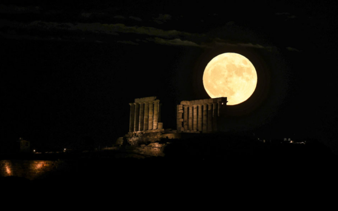 ΠΑΝΣΕΛΗΝΟΣ ΕΛΑΦΙΟΥ