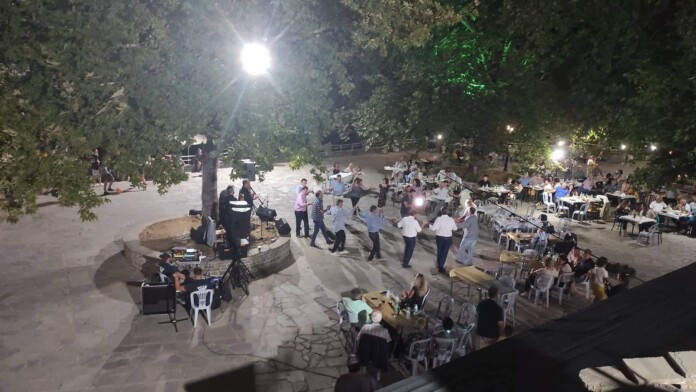 ΑΝΤΑΜΩΜΑ ΑΡΤΑΣ