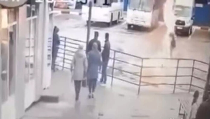 ΡΩΣΟΣ ΑΥΤΟΠΥΡΟΒΟΛΙΣΜΟΣ