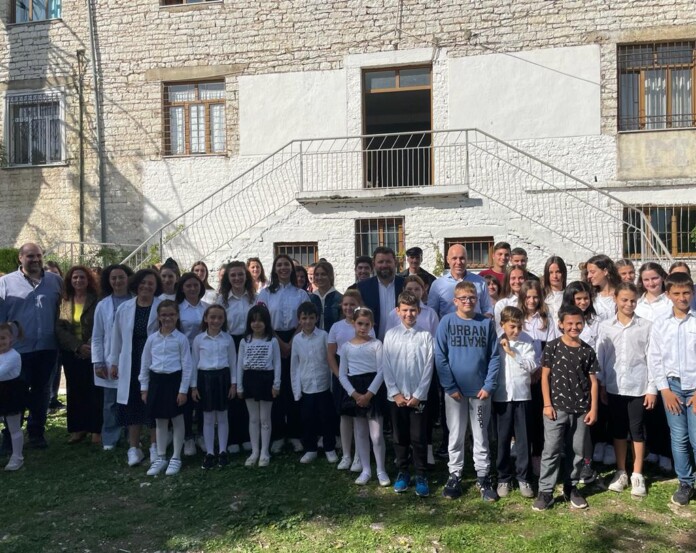 ΑΜΥΡΑΣ ΔΡΟΠΟΛΗ1