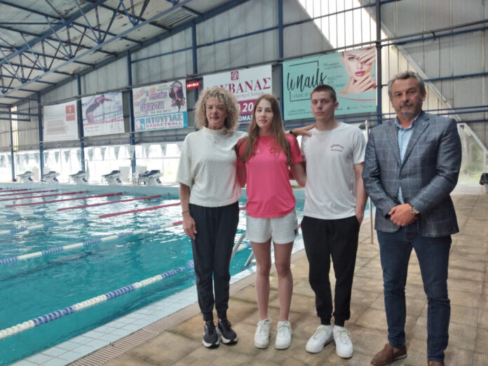 ΚΑΠΕΡΔΑ ΤΣΟΥΤΣΗΣ ΑΛΜΠΑΤΡΟΣ