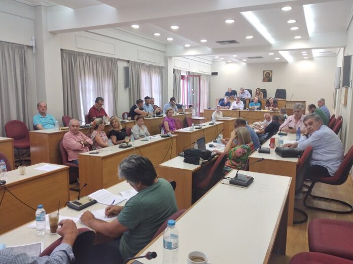 ΠΕΡΙΦΕΡΕΙΑΚΟ 3-8-23