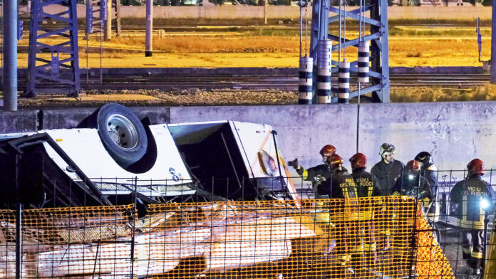 ΒΕΝΕΤΙΑ ΛΕΩΦΟΡΕΙΟ ΓΕΦΥΡΑ