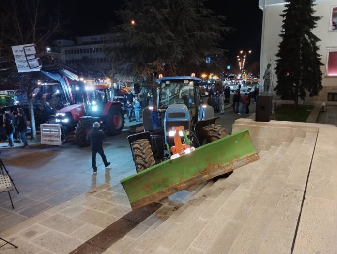 ΑΓΡΟΤΕΣ ΓΙΑΝΝΕΝΑ ΔΙΑΜΑΡΤΥΡΙΑ3