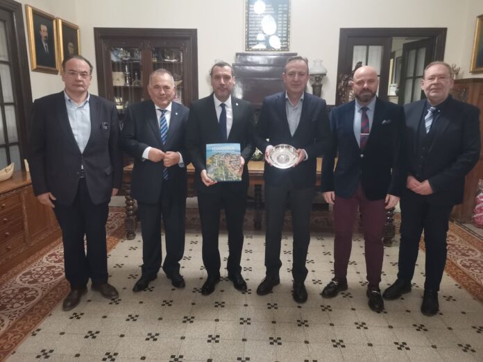 ΔΗΜΑΡΧΕΙΟ ΛΕΜΕΣΟΣ