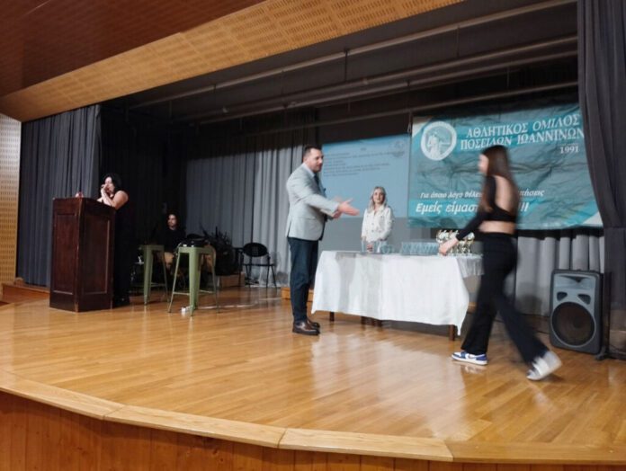 ΠΟΣΕΙΔΩΝΑΣ ΒΡΑΒΕΙΑ