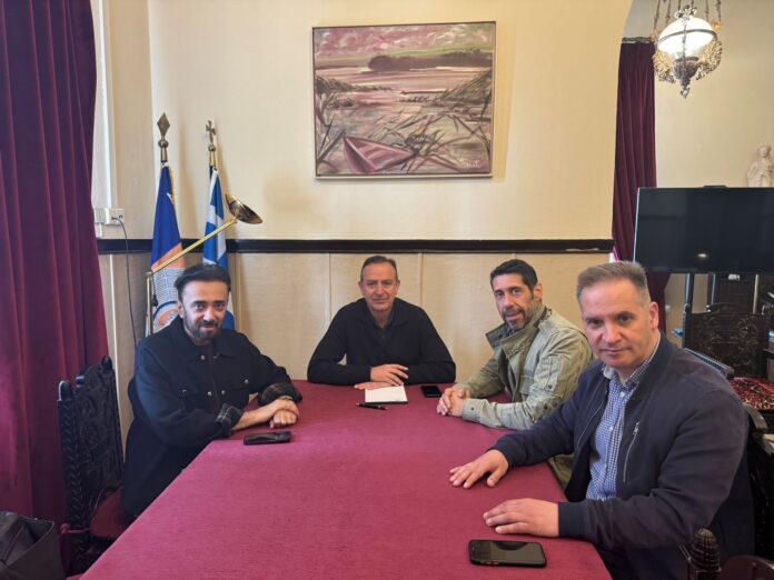 ΙΝΔΟΣ ΚΙΝΗΜΑΤΟΓΡΑΦΙΣΤΗΣ ΜΠΕΓΚΑΣ