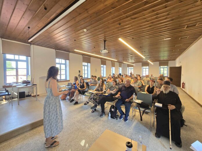 ΣΥΝΕΔΡΙΟ ΔΗΜΟΦΙΛΟΥΣ ΜΟΥΣΙΚΗΣ