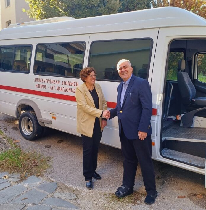 ΑΠΟΚΕΝΤΡΩΜΕΝΗ ΠΑΝΕΠΙΣΤΗΜΙΟ ΛΕΩΦΟΡΕΙΟ