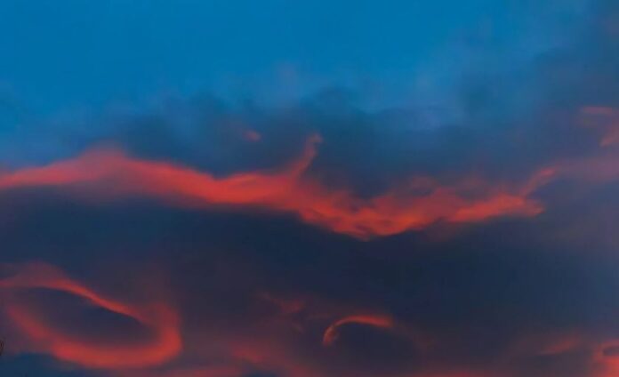 ΦΑΚΟΕΙΔΗ ΣΥΝΝΕΦΑ