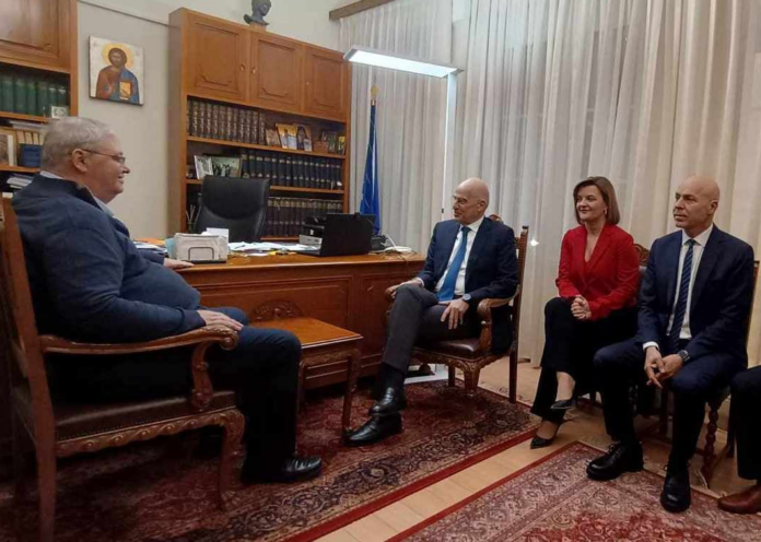 ΔΕΝΔΙΑΣ ΚΑΧΡΙΜΑΝΗΣ