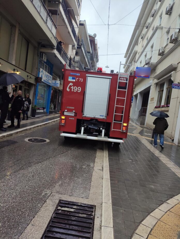 ΠΥΡΟΣΒΕΣΤΙΚΗ ΠΤΩΣΗ ΓΥΝΑΙΚΑΣ