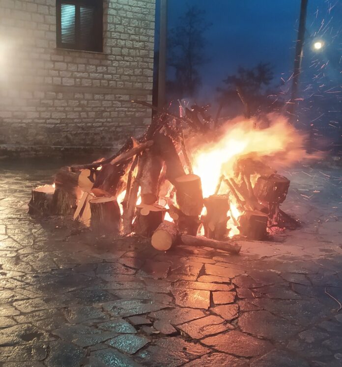 Φωτιά Αποκριάς