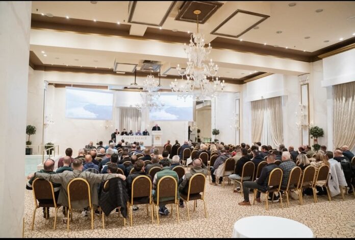 ΡΑΔΙΟΤΑΞΙ ΠΙΤΑ 4
